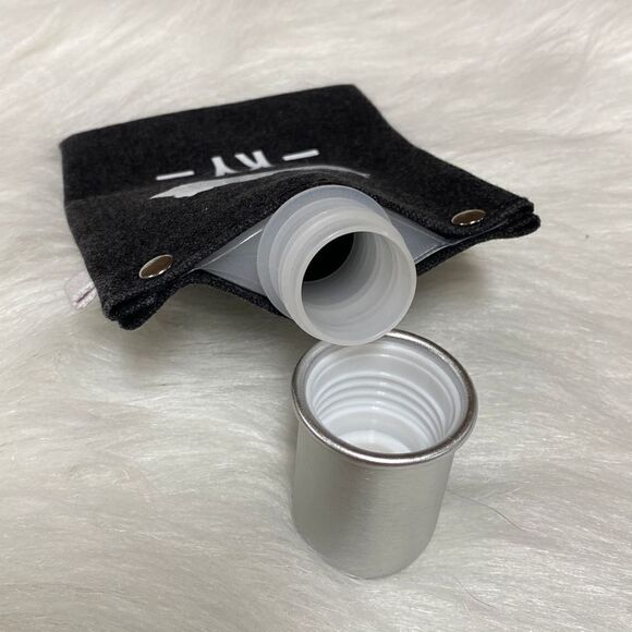 Kentucky Dark Gray Flask NWOT - Picture 3 of 3